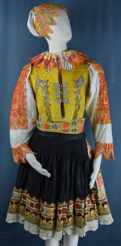 Woman's kroj, Piešt’any, Slovakia, 1900-1985