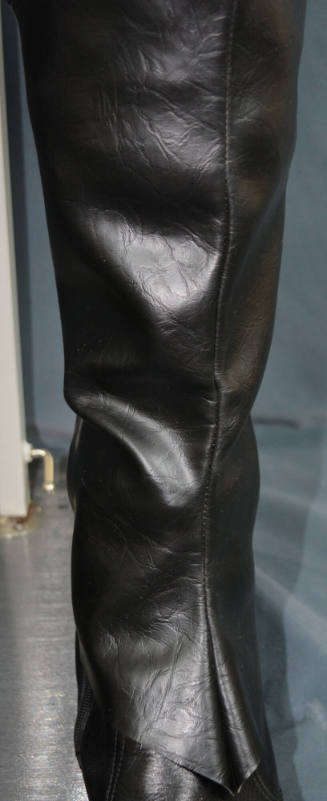 Boot cover, 2000-2009