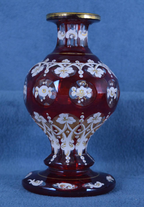 Perfume bottle, Czechoslovakia, 1890-1899