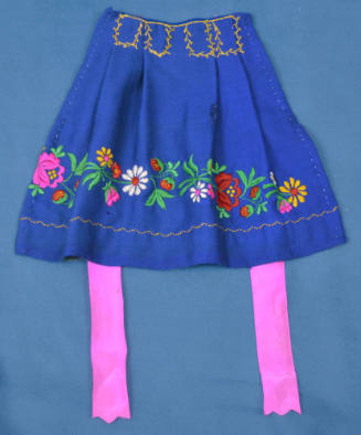 Doll apron, Moravia