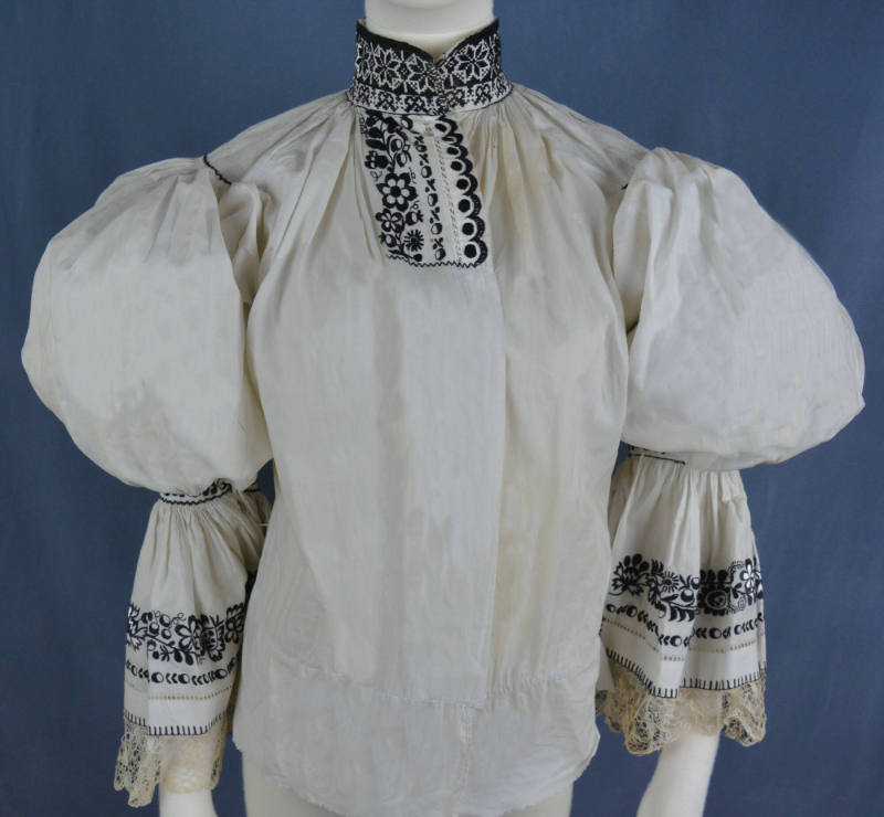 Blouse, Kyjov, Moravia