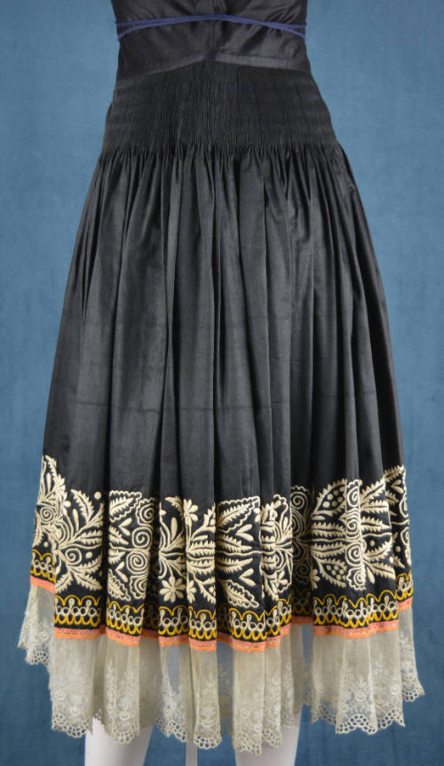 Skirt, Piešt’any, Slovakia, 1920-1935