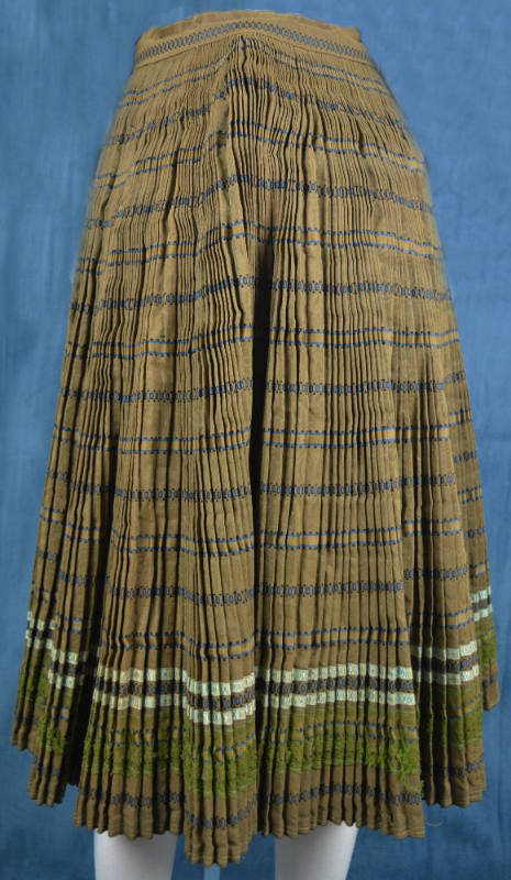 Skirt, Slovakia