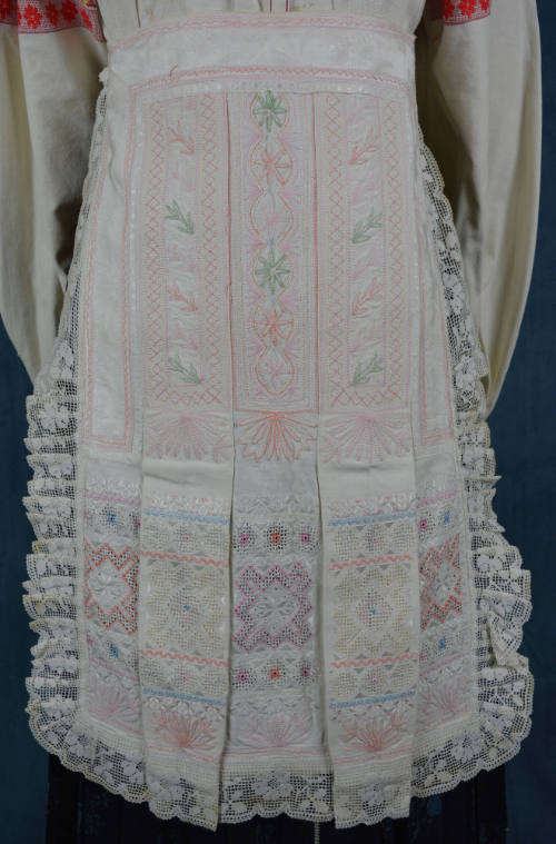 Apron, Hel'pa, Slovakia, 1920-1970