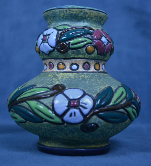 Vase, Teplitz-Turn, Bohemia, 1919-1945