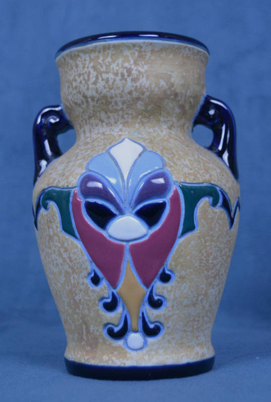 Vase, Teplitz-Turn, Bohemia, 1919-1945