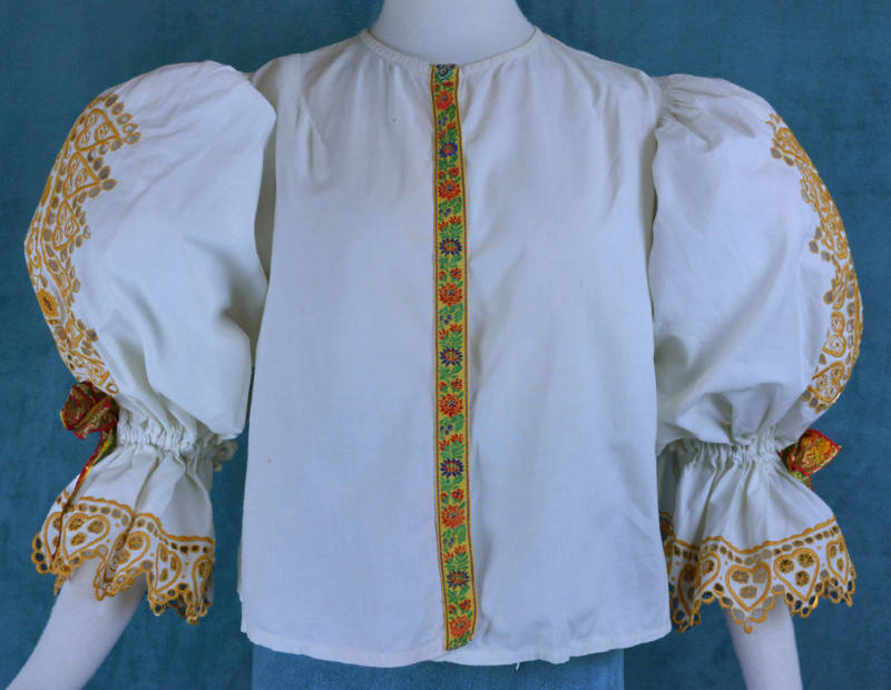 Blouse, Piešt’any, Slovakia