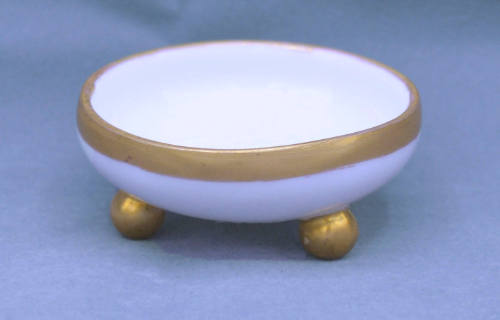 Salt dish, Altrolau, Bohemia, Austria, 1898-1918